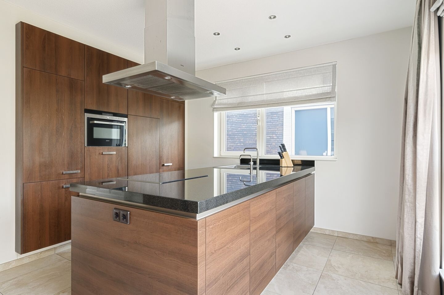 Hoekwoning te koop: Landleven 79, Eindhoven