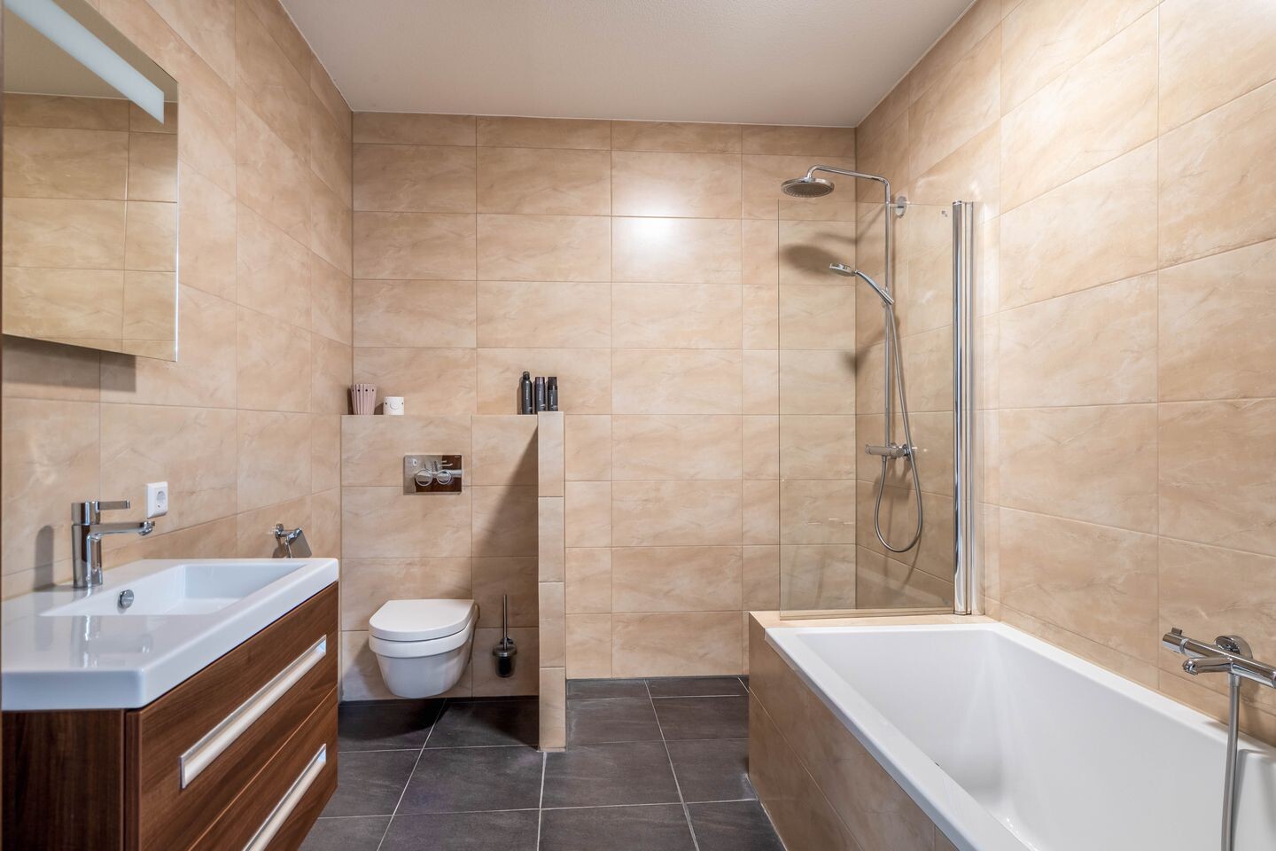 Hoekwoning te koop: Landleven 79, Eindhoven