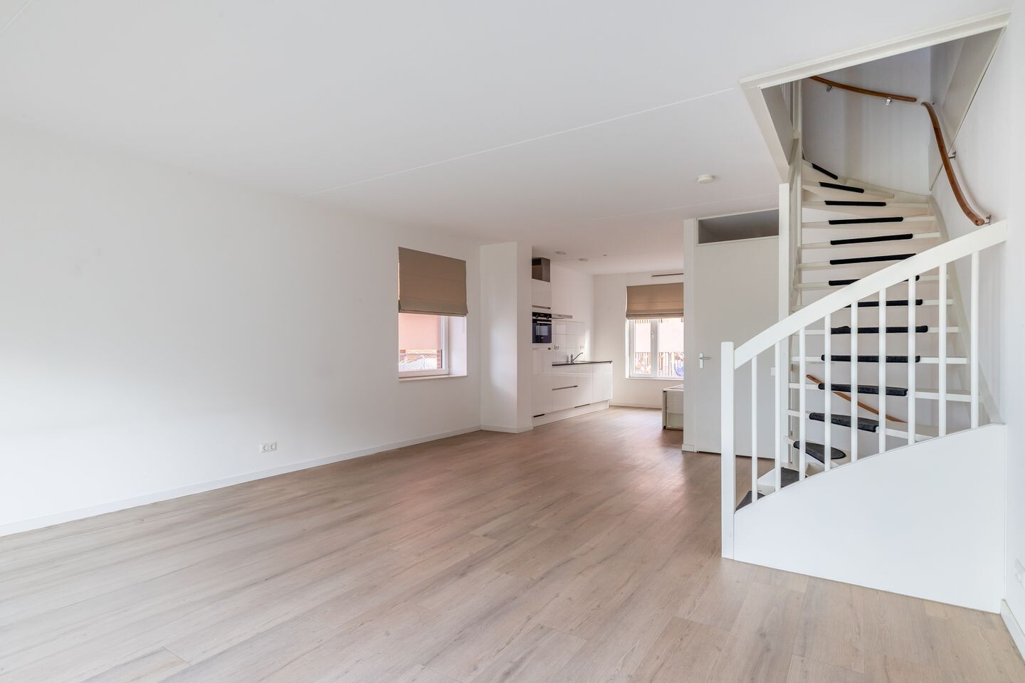 Hoekwoning te koop: Meerring 172, Eindhoven