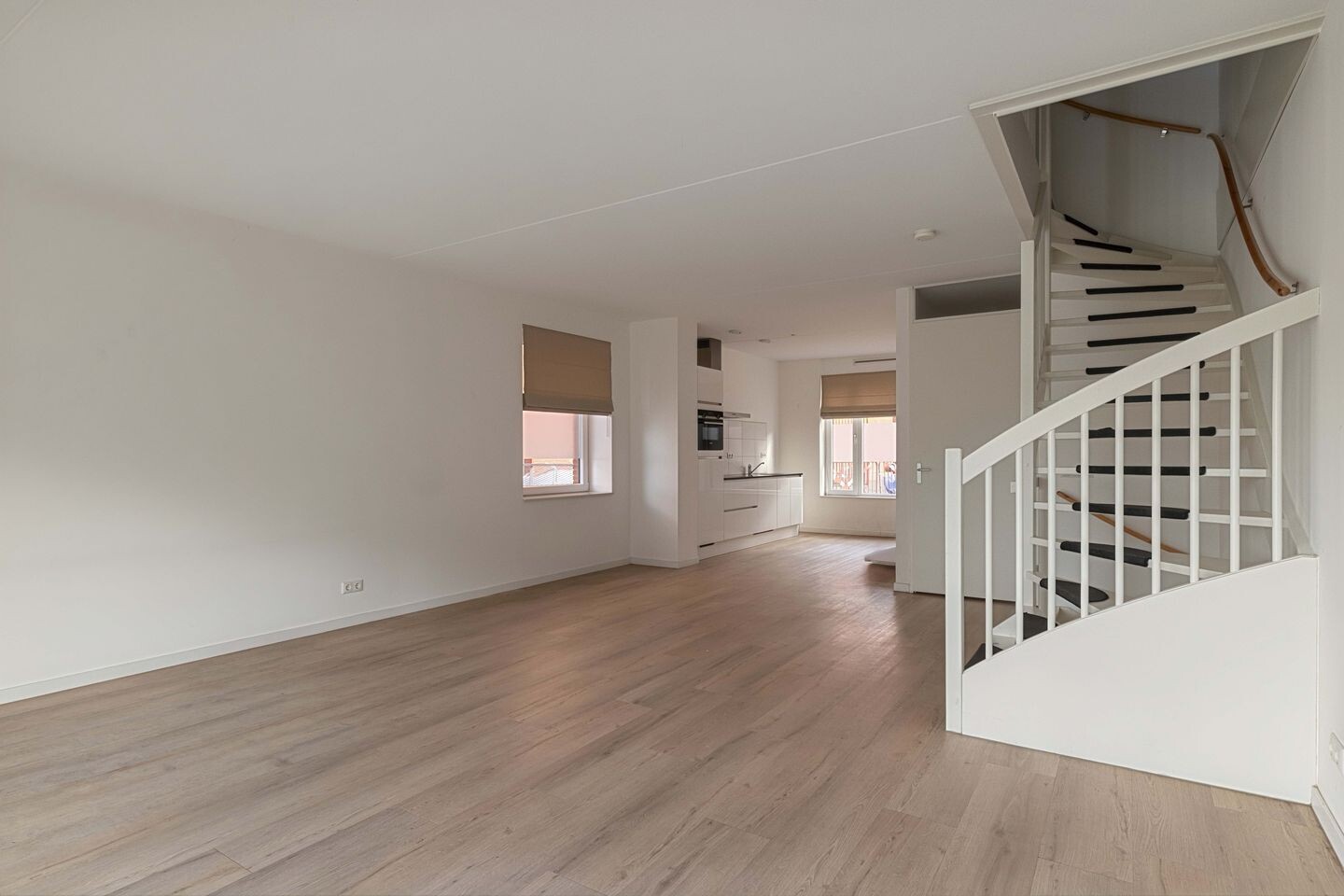 Hoekwoning te koop: Meerring 172, Eindhoven