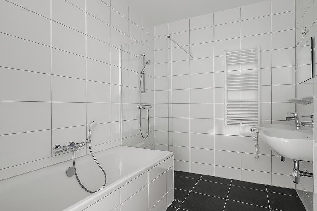 Tussenwoning te koop: Meerring 182, Eindhoven