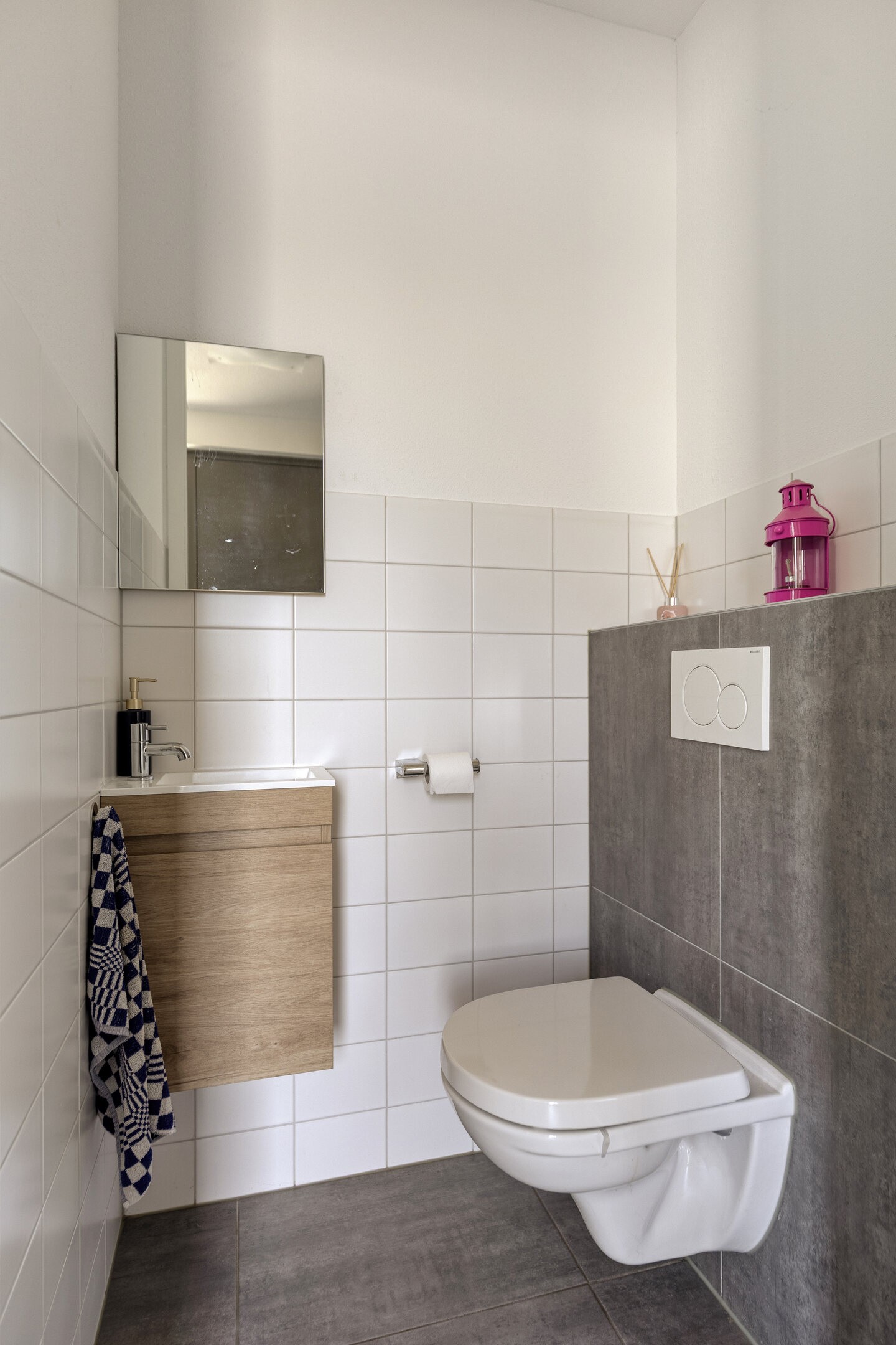 Tussenwoning te koop: Waterlinie 440, Eindhoven