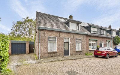 Hulst 127