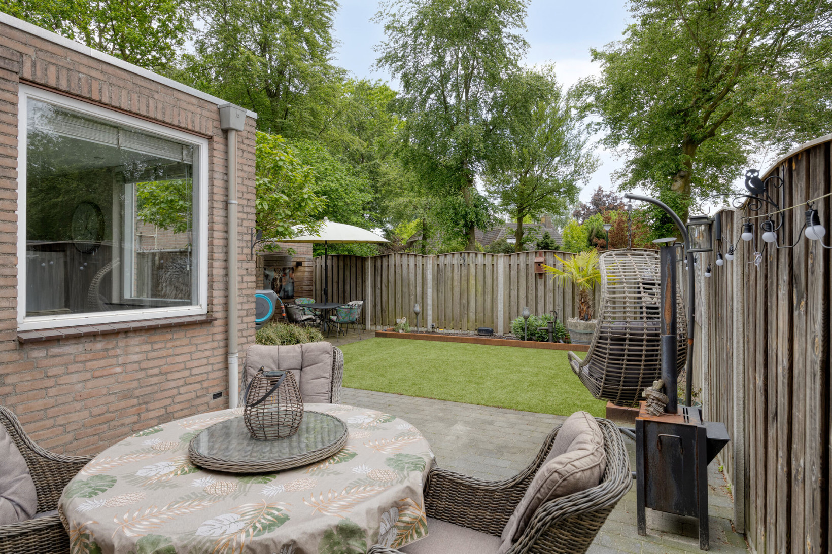 Hoekwoning te koop: Schutsboom 1, Geldrop