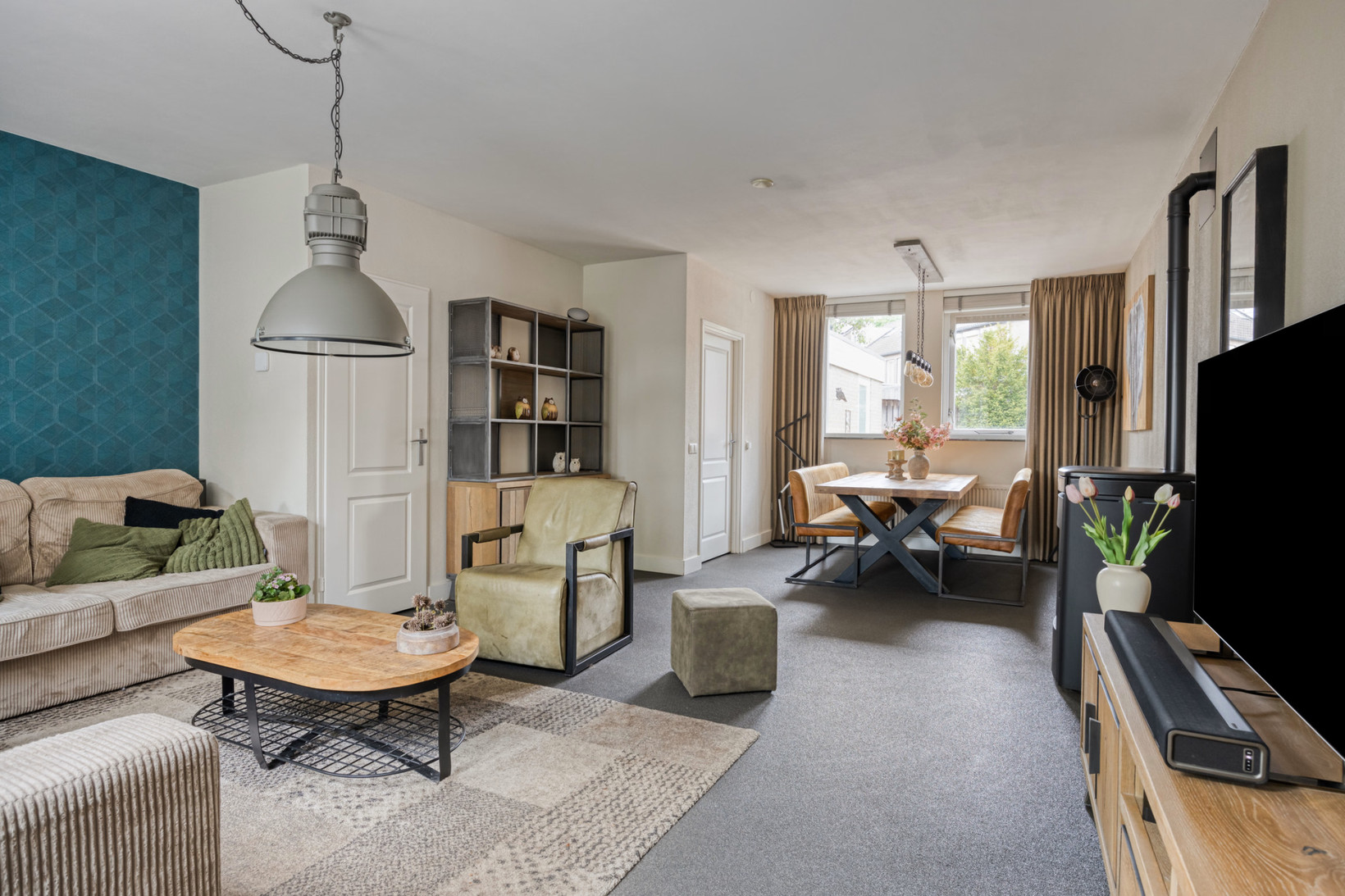 Hoekwoning te koop: Schutsboom 1, Geldrop