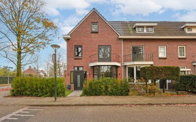 Parallelweg 51