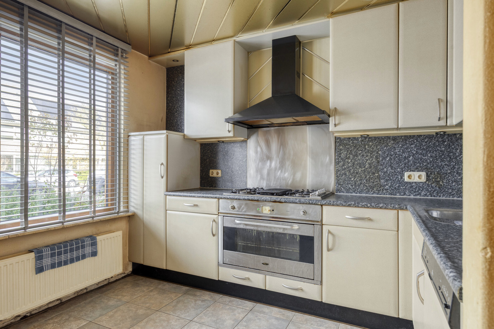 Tussenwoning te koop: Beukelaar 6, Geldrop