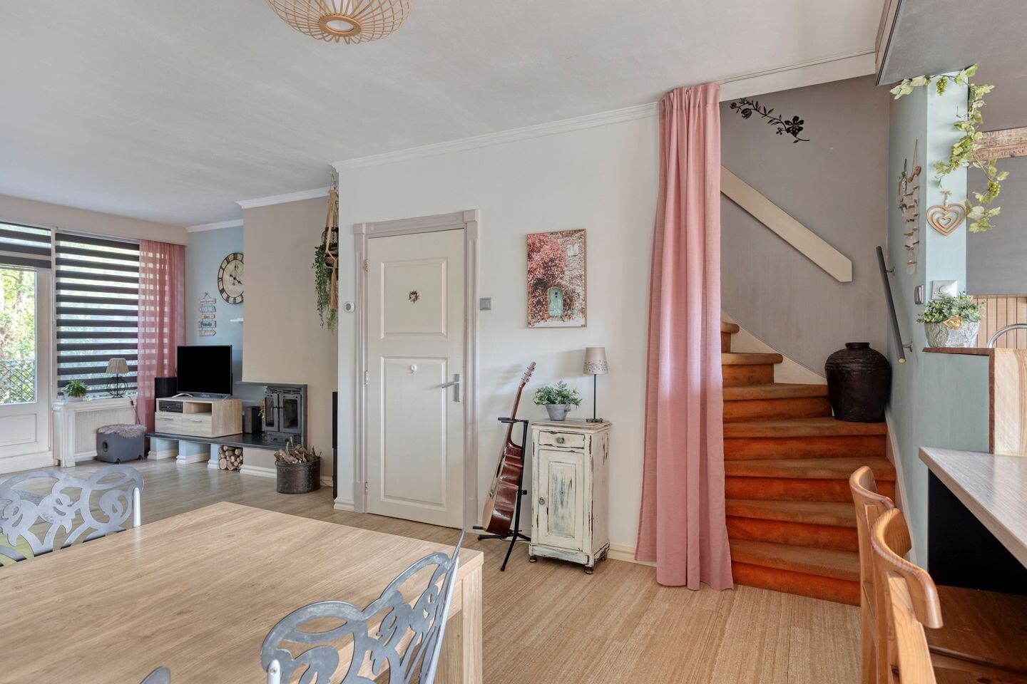 Tussenwoning te koop: Beringstraat 47, Geldrop