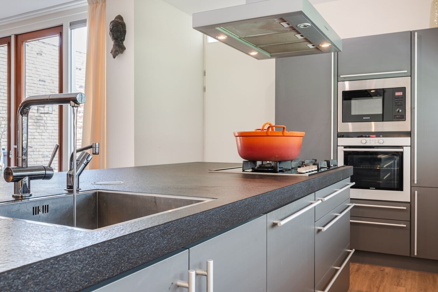 Hoekwoning te koop: Wethouder Jeuckenstraat 11, Geldrop