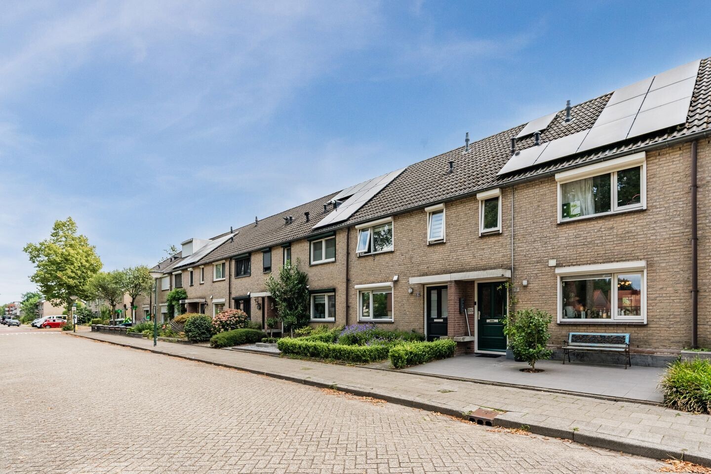 Tussenwoning te koop: Willem Barentszweg 63, Geldrop