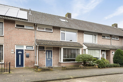 Karel Doorm. 12