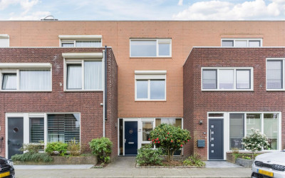 van Erpstraat 64