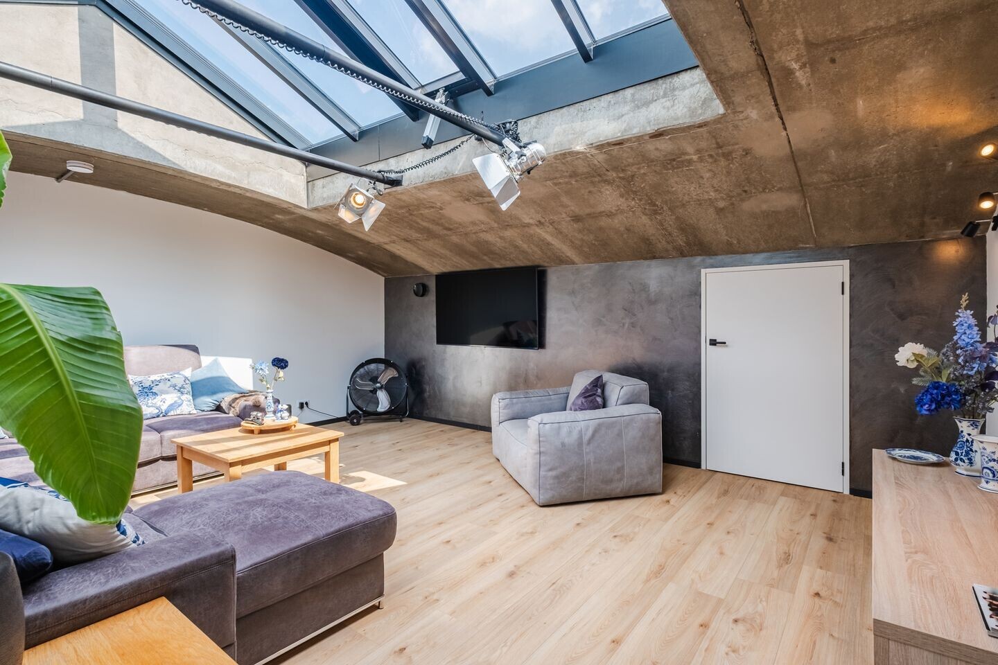 Tussenwoning te koop: de Bleekvelden 4, Geldrop