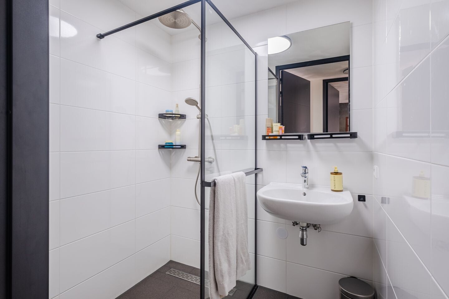 Tussenwoning te koop: de Bleekvelden 4, Geldrop