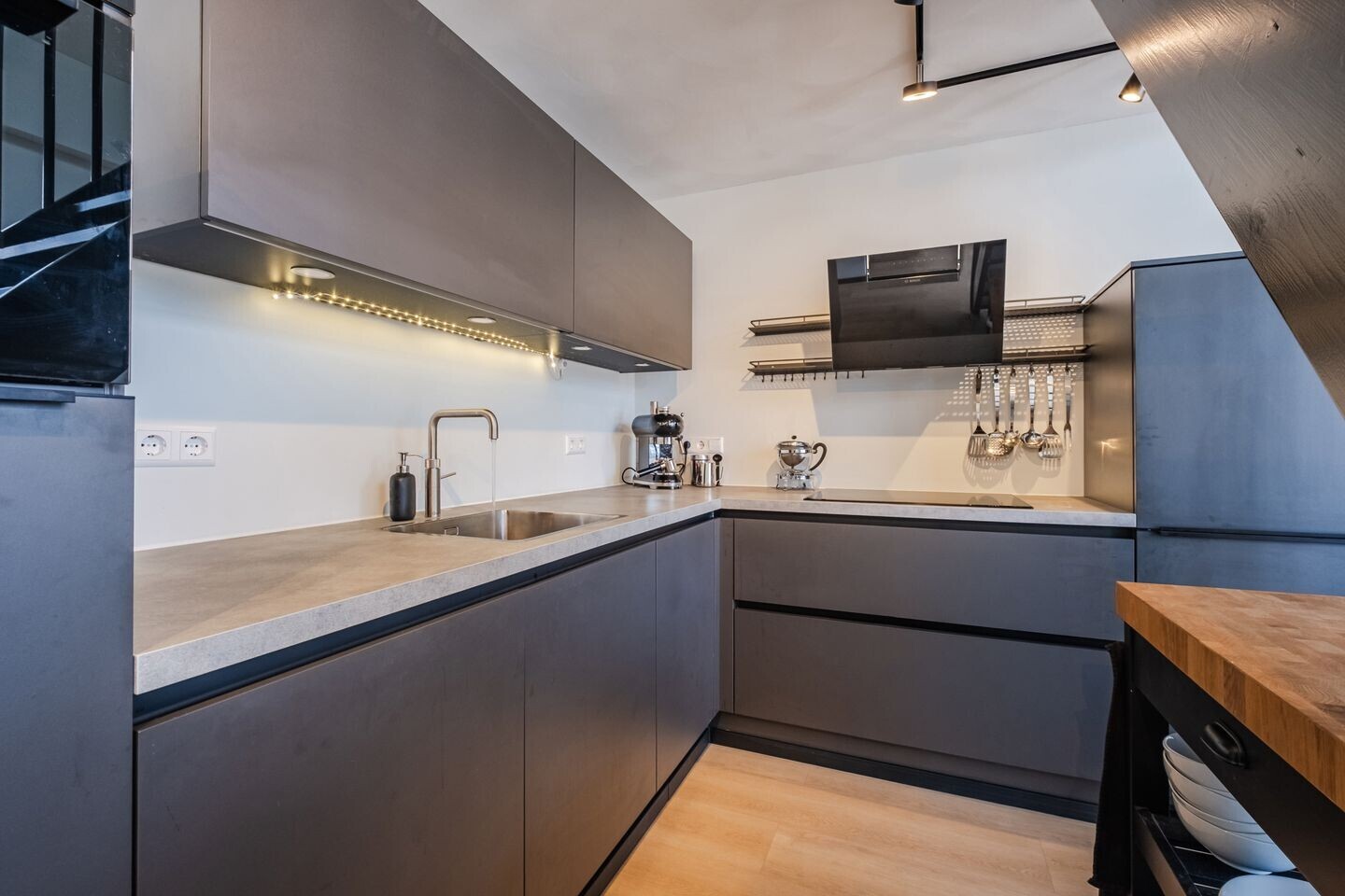 Tussenwoning te koop: de Bleekvelden 4, Geldrop