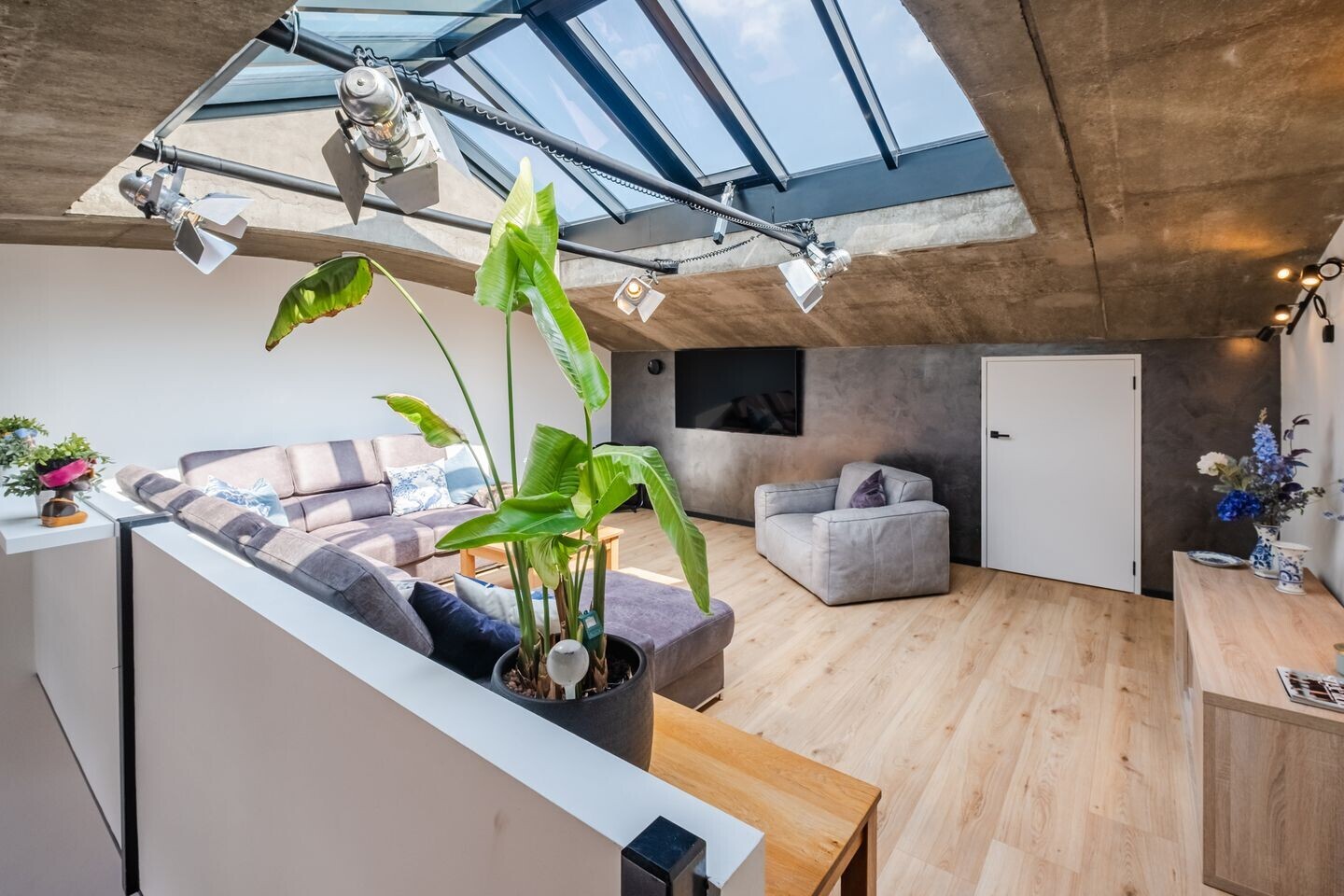 Tussenwoning te koop: de Bleekvelden 4, Geldrop