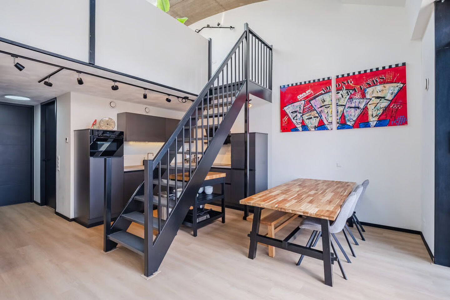 Tussenwoning te koop: de Bleekvelden 4, Geldrop