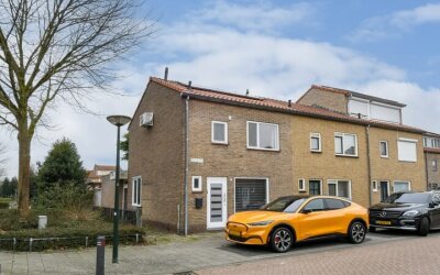 Lakenstraat 1