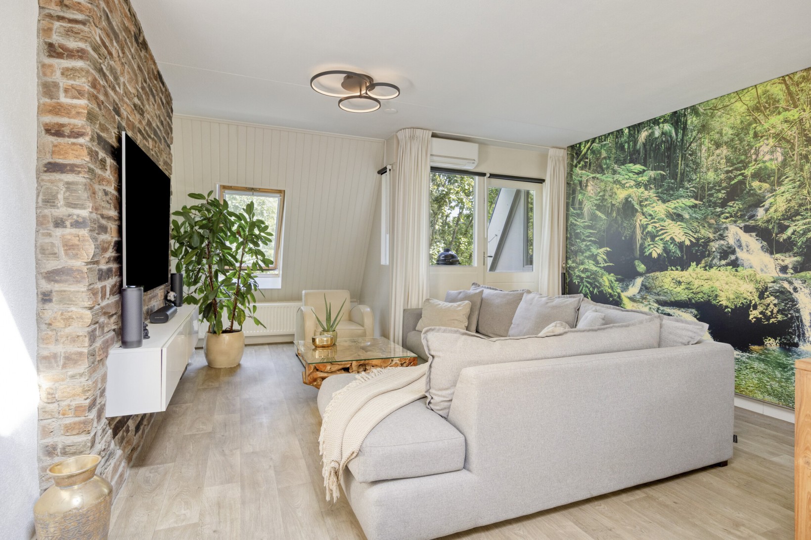 Appartement te koop: Vincent van Goghstraat 60, Nuenen