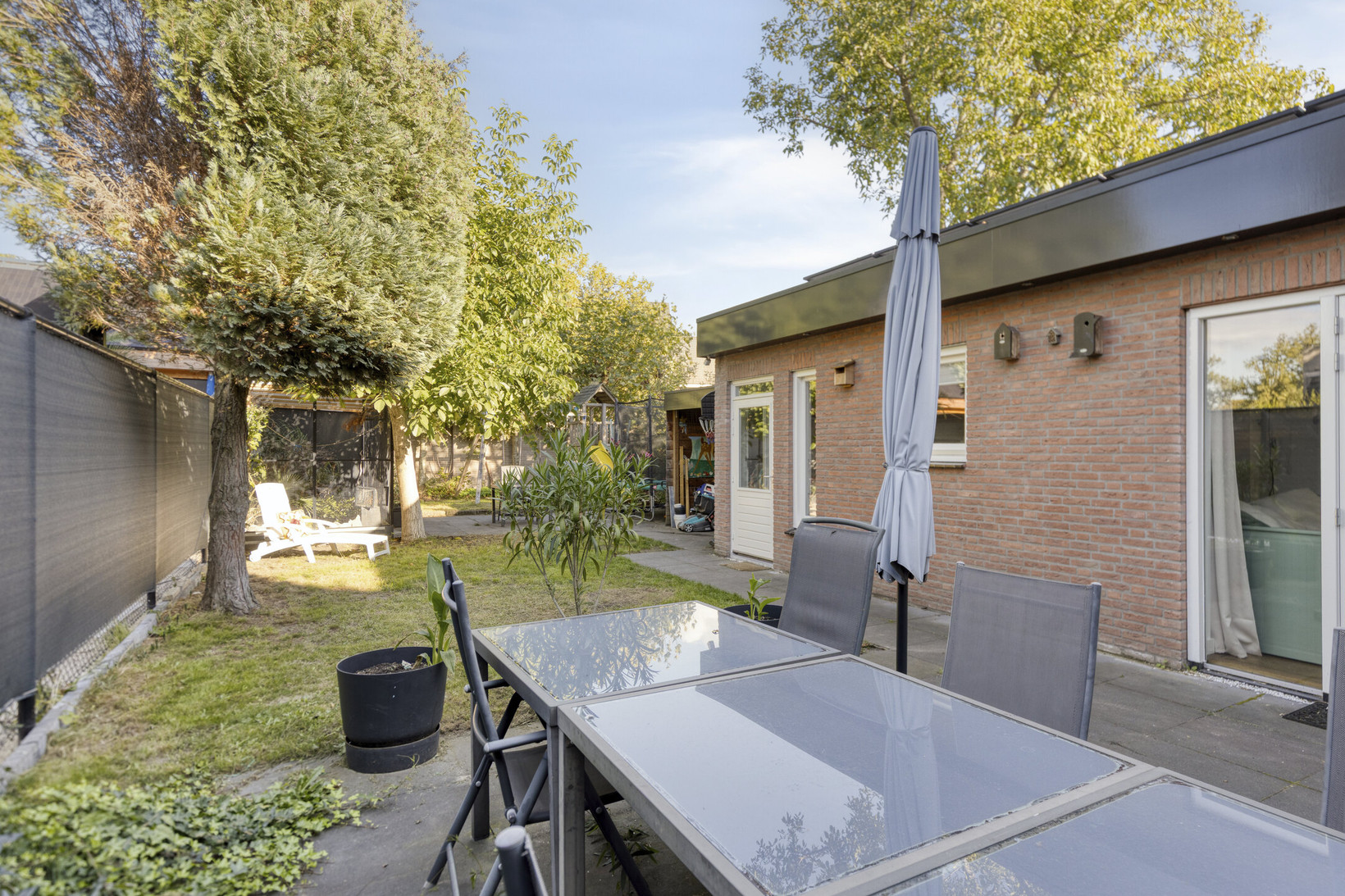 Twee-onder-één-kap te koop: Marijkestraat 10, Nuenen