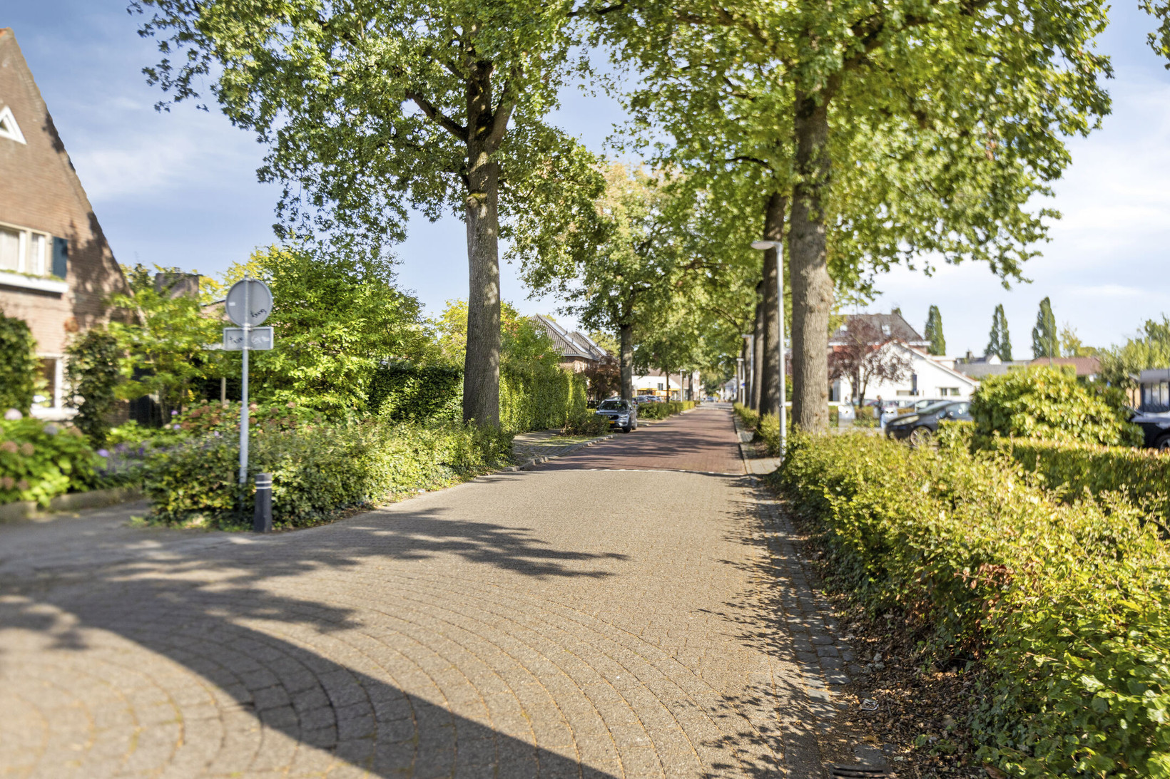 Twee-onder-één-kap te koop: Marijkestraat 10, Nuenen