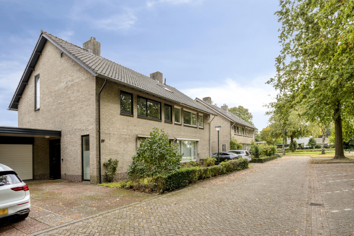 Tussenwoning te koop: Refeling 57, Nuenen