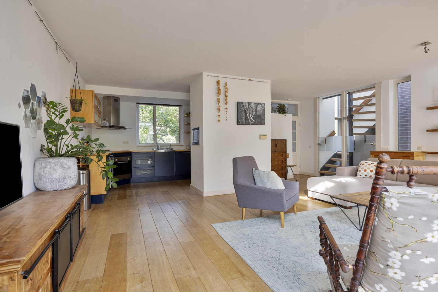 Hoekwoning te koop: Tweevoren 37, Nuenen