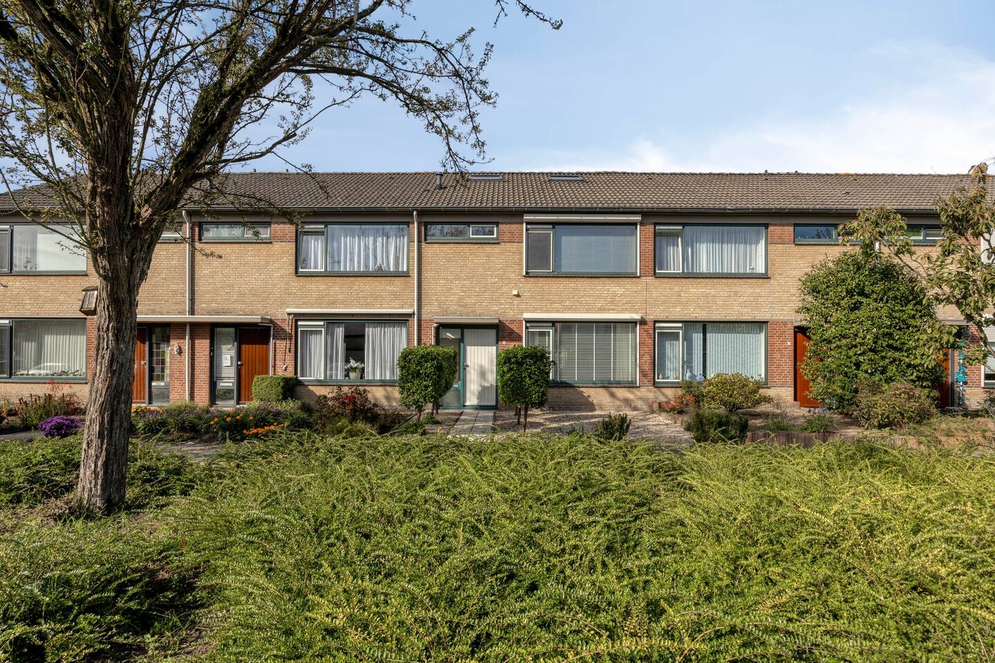 Tussenwoning te koop: Koolmeeshof 12, Nuenen