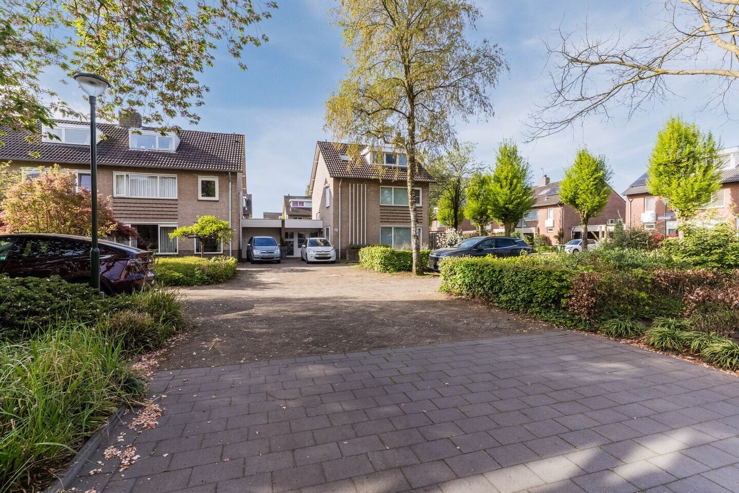 Tussenwoning te koop: Zonnedauwhof 12, Nuenen