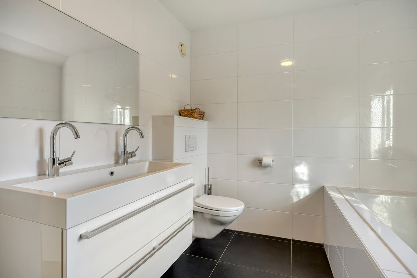 Tussenwoning te koop: Schepen Smitslaan 9, Nuenen