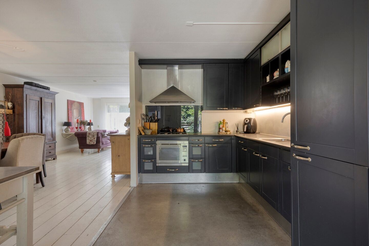 Tussenwoning te koop: Laan van Nuenhem 3, Nuenen