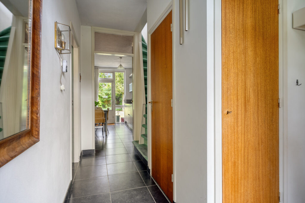 Twee-onder-één-kap te koop: Pater M. Wolffstraat 7, Best
