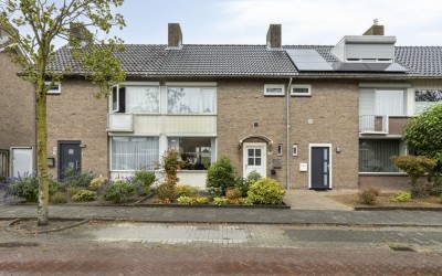 Pastoor M. van Beekstraat 23