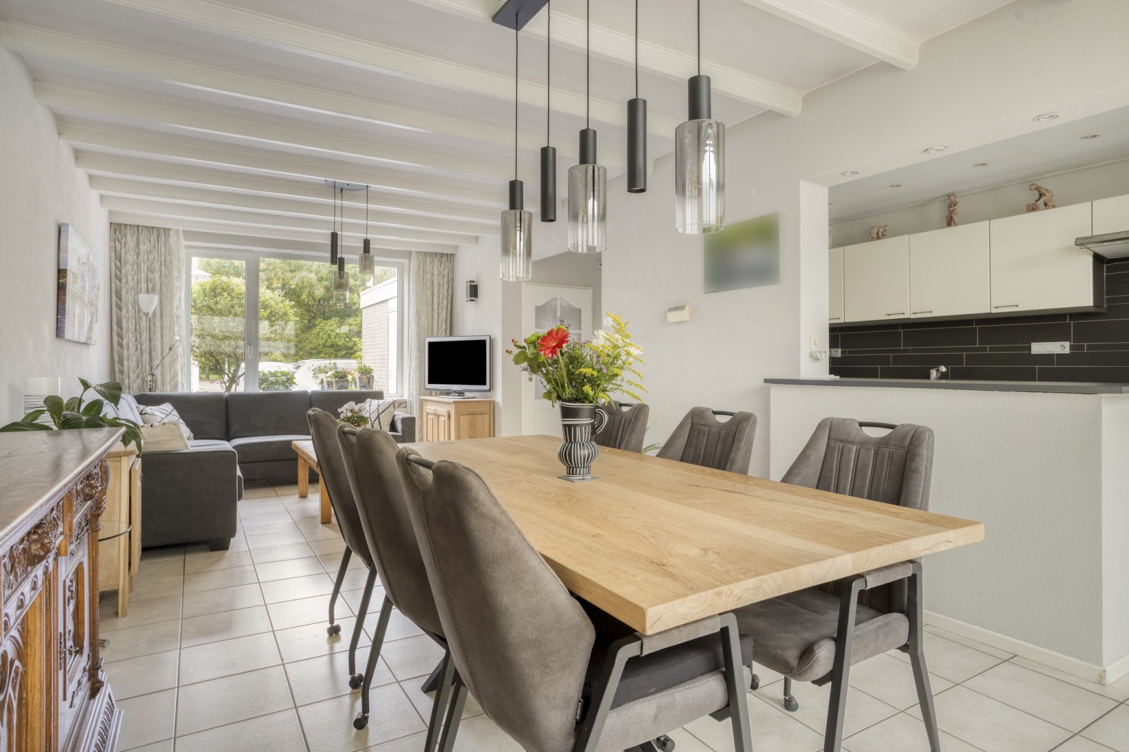 Tussenwoning te koop: Johan Frisopark 66, Best