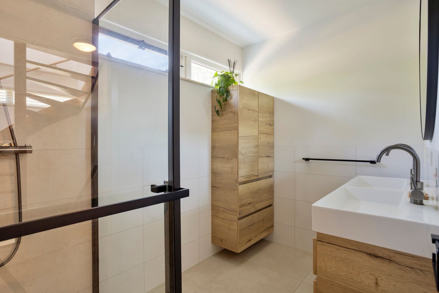 Hoekwoning te koop: Landheuvel 1, Best