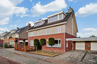 Maaivelden 14