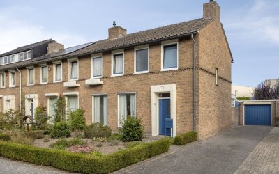 Huis te koop Parallelweg 10