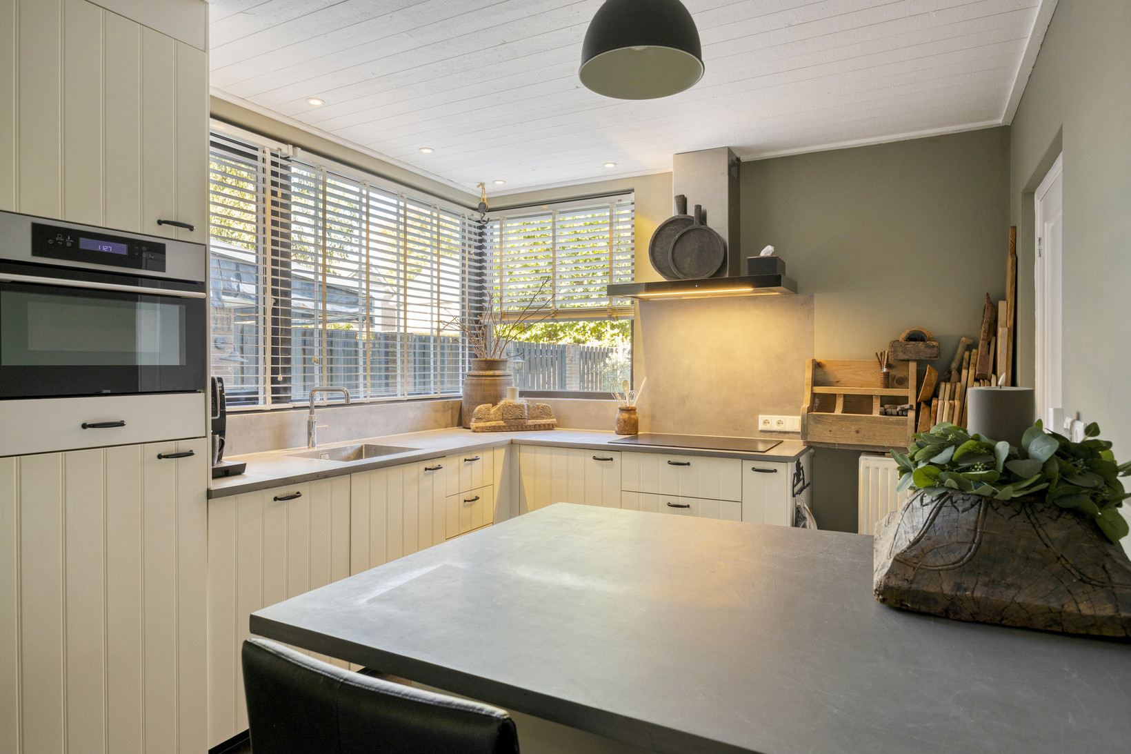 Twee-onder-één-kap te koop: Ridder Daniëlstraat 1, Oirschot
