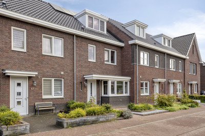 Meester de Weertstraat 19