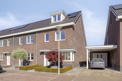 Meester de Weertstraat 33
