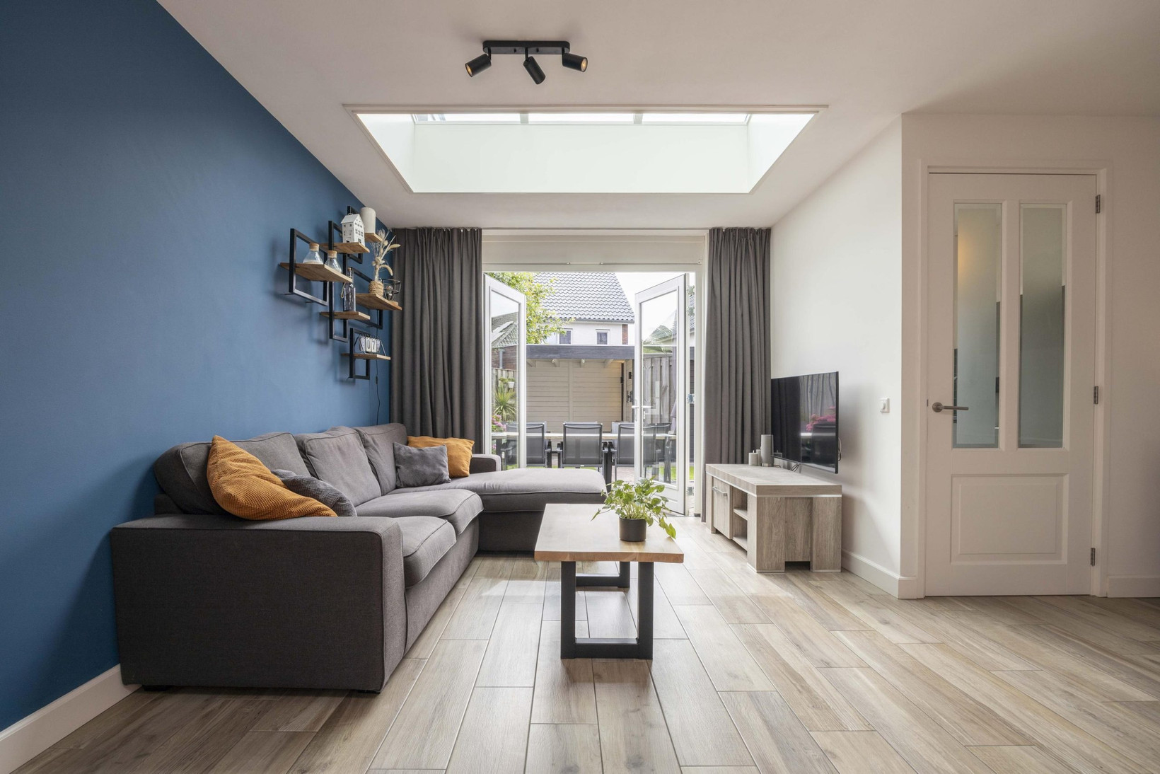 Tussenwoning te koop: Meester De Weertstraat 7, Oirschot