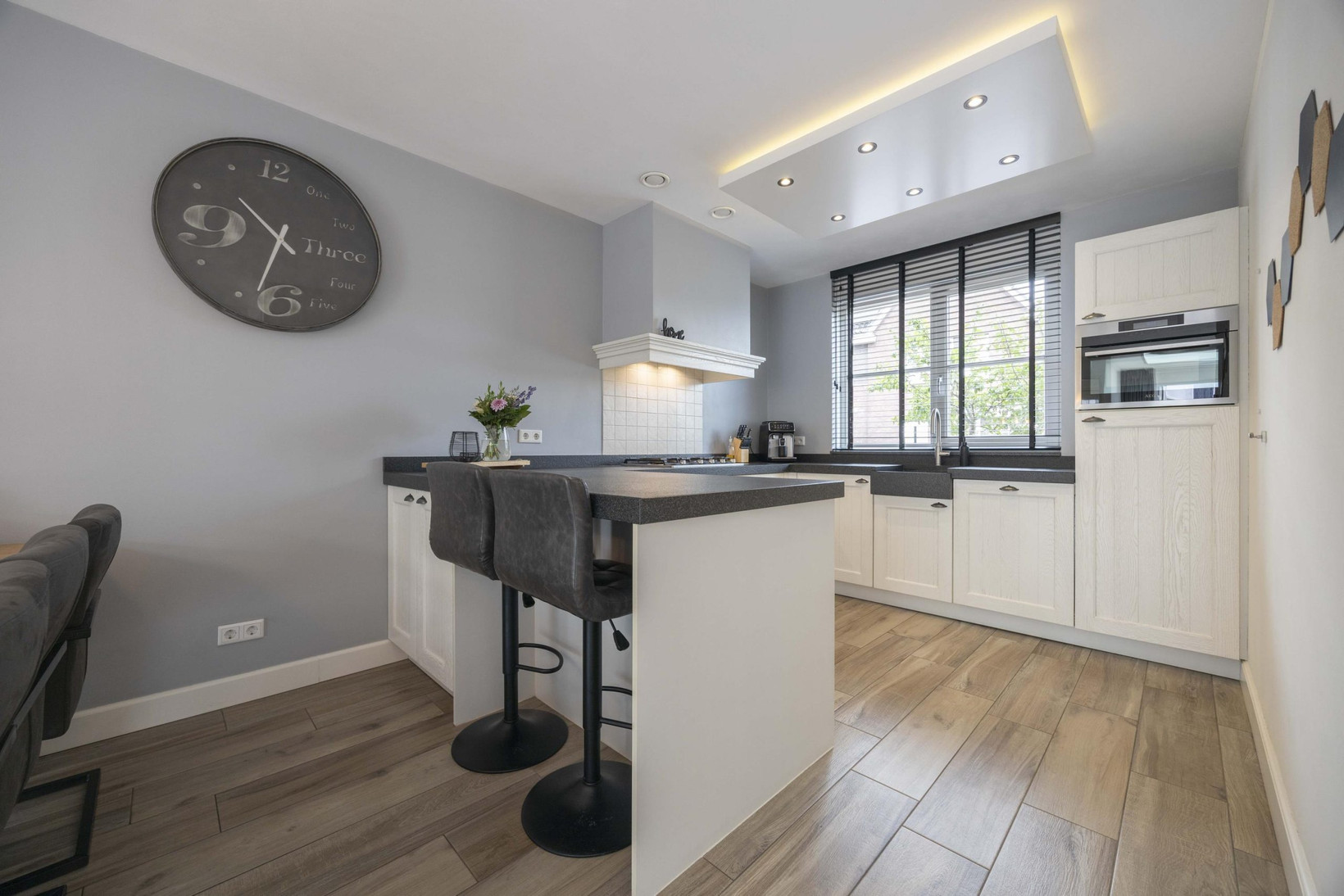 Tussenwoning te koop: Meester De Weertstraat 7, Oirschot