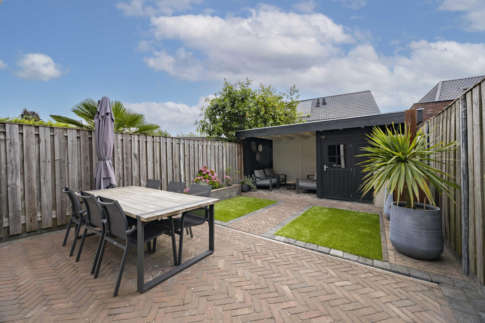 Tussenwoning te koop: Meester De Weertstraat 7, Oirschot