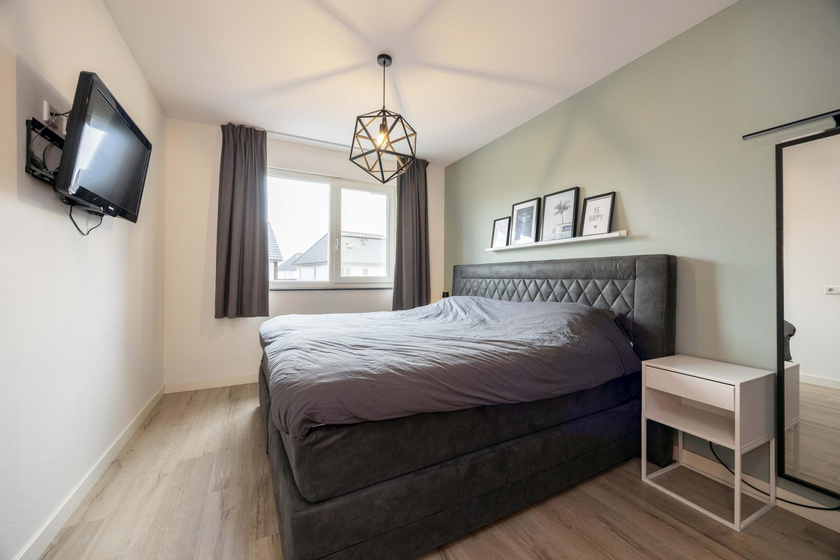 Tussenwoning te koop: Meester De Weertstraat 7, Oirschot