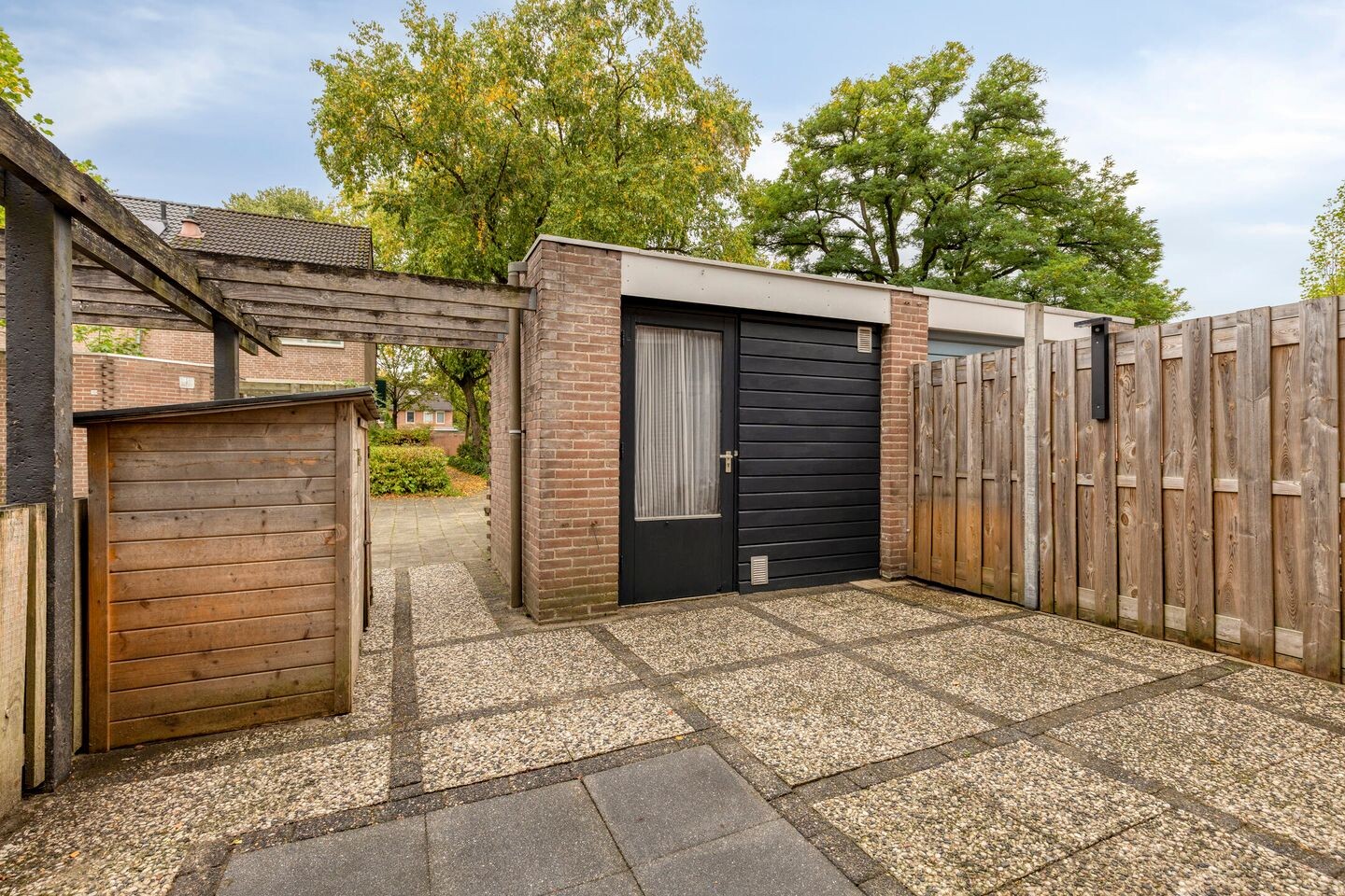 Tussenwoning te koop: Vestapad 10, Son En Breugel