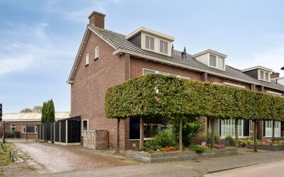 Uiverlaan 28