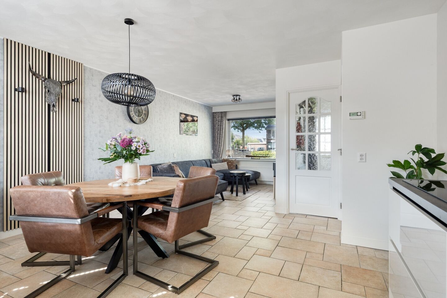 Tussenwoning te koop: Korenbloemstraat 17, Helmond