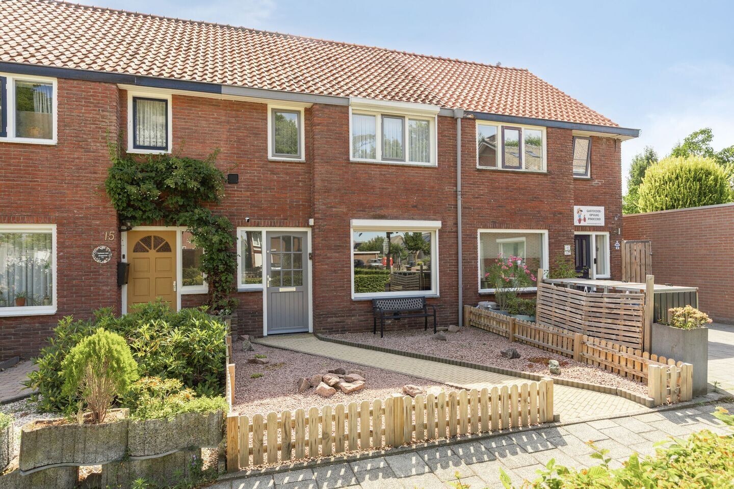 Tussenwoning te koop: Korenbloemstraat 17, Helmond