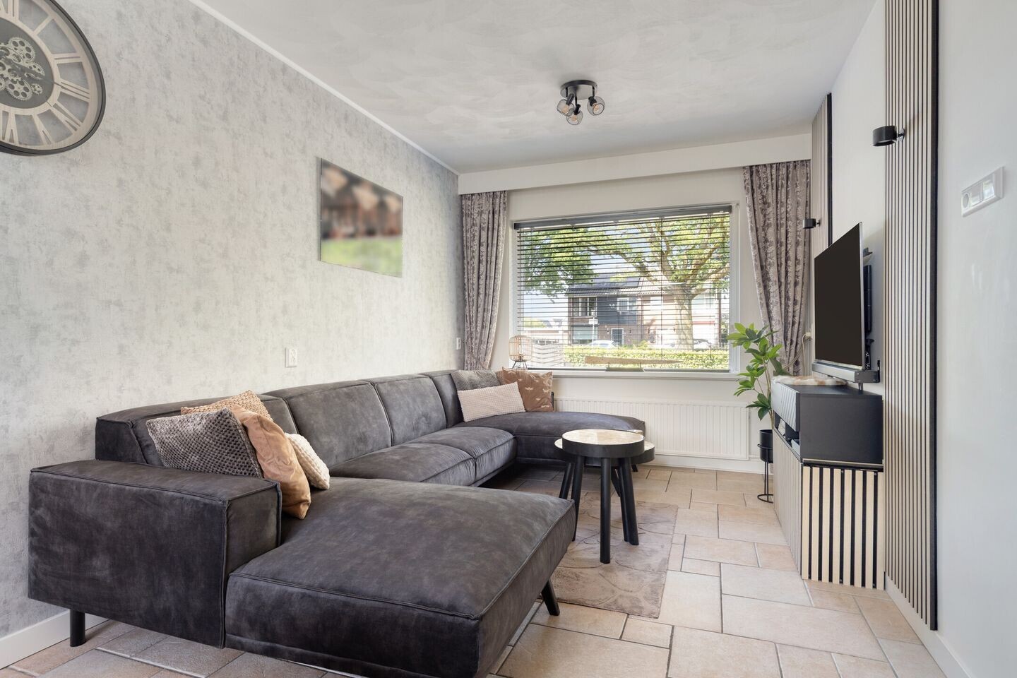 Tussenwoning te koop: Korenbloemstraat 17, Helmond