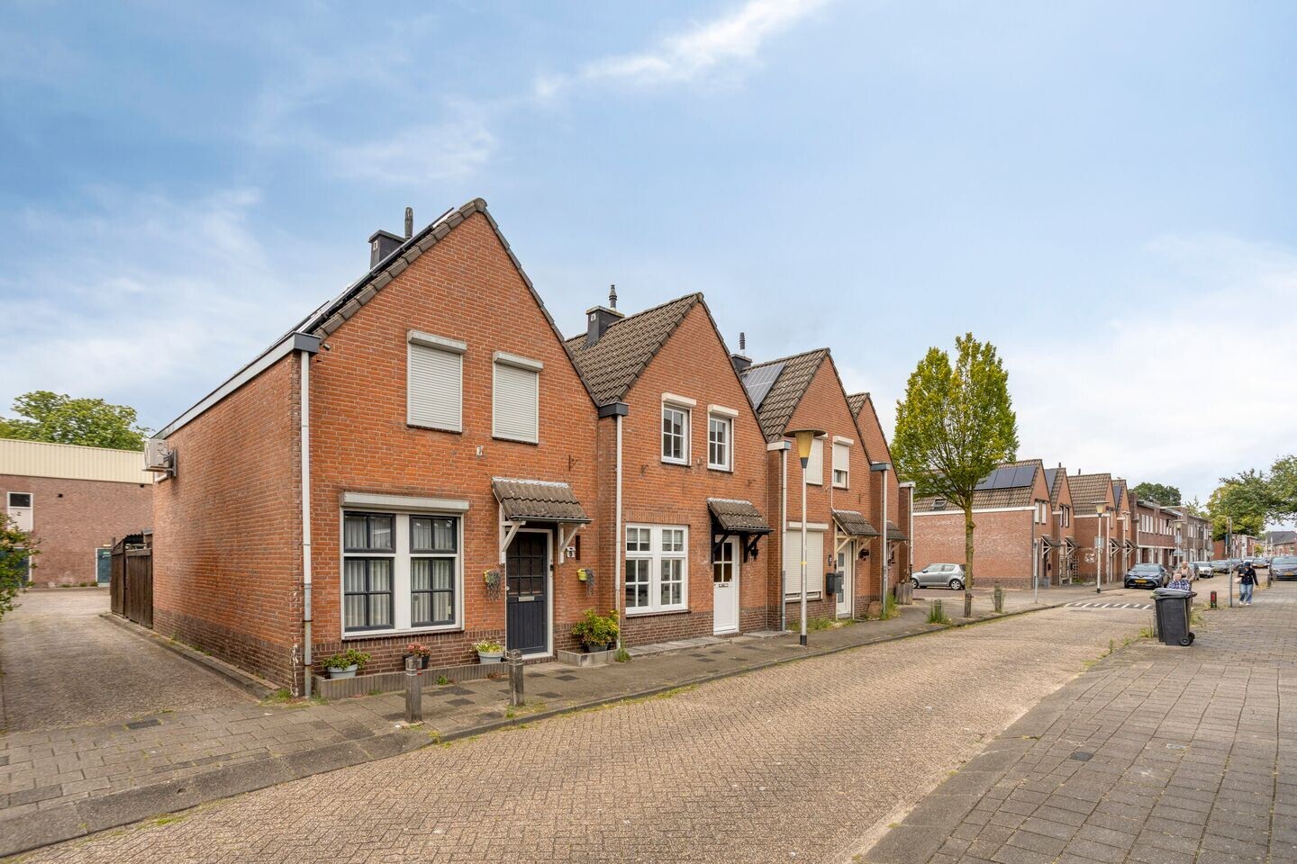 Tussenwoning te koop: Wolfstraat 11, Helmond